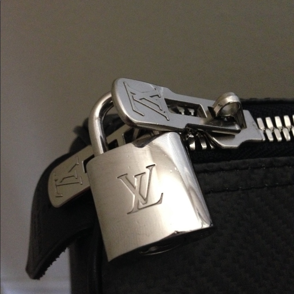 LOUIS VUITTON Keepall (Rare)